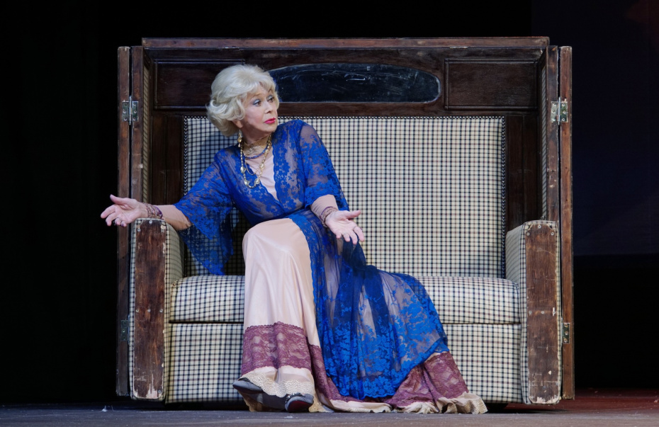 Светлана Немоляева