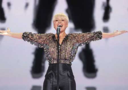 Собственный бренд, измены Агутина, слова об СВО: как живет Анжелика Варум