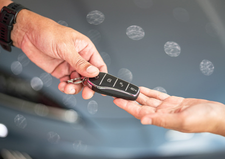 К чему снится покупка машины: удача или ловушка