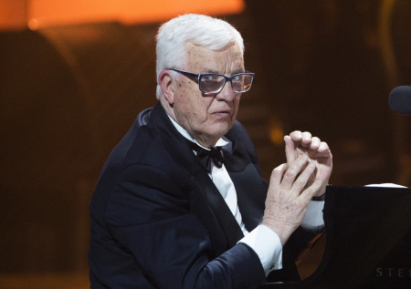 Композитор Пугачевой и Леонтьева решился на отчаянный шаг