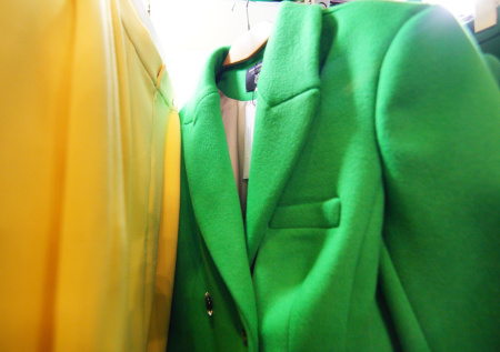 В Сети заметили вакансию гардеробщика с зарплатой до 290 тыс. рублей