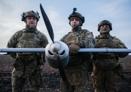 ВСУ пытались атаковать Россию ночью с помощью 77 БПЛА