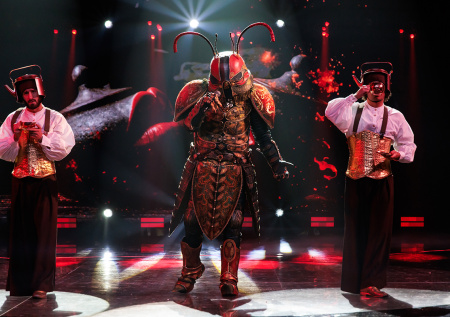 Шоу «Маска», сезон 7, выпуск 3: кто снял маску 22 февраля, кого раскрыли