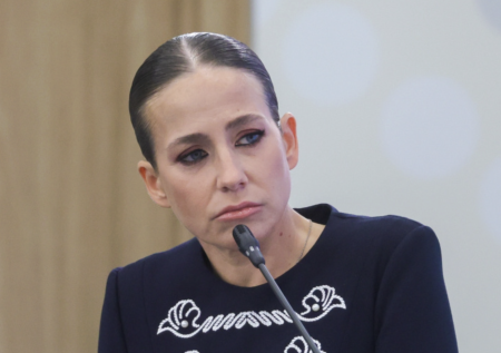 Критика в Сети, Аршавин, «отношения» с Гордоном: как живет Юлия Барановская