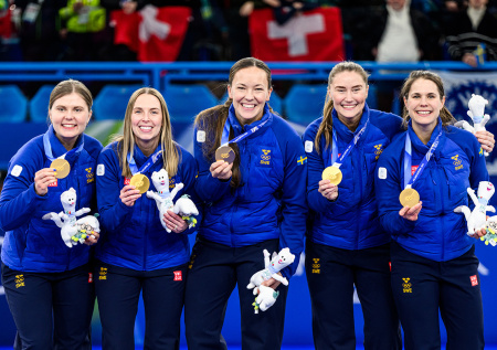 Шведские керлингистки забрали олимпийское золото