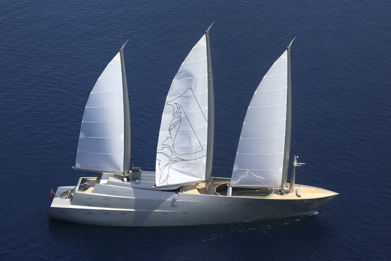 Парусная яхта А