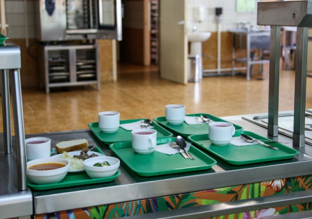 Жители Кунгура почувствовали себя плохо после трапезы в местной столовой