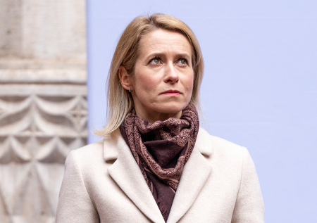 Евросоюз сократит численность российского постпредства в Брюсселе