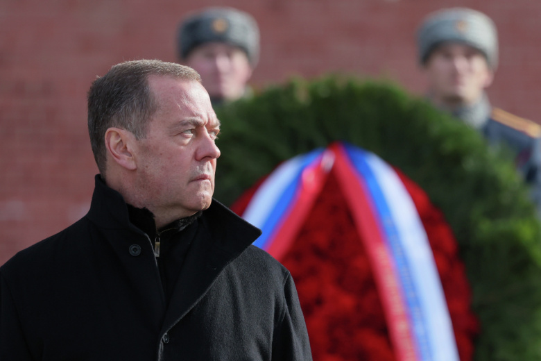 Дмитрий Медведев