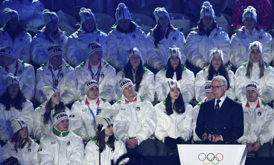 Президент Национального олимпийского комитета (НОК) Италии Джованни Малаго выступает на церемонии закрытия XXV зимних Олимпийских игр на исторической «Арене ди Верона» в Вероне