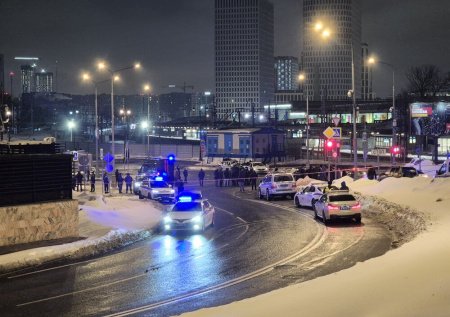 «Вели по камерам»: криминалист о подрыве машины сотрудников ДПС в Москве