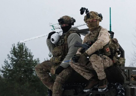 Сразу две страны объявили о новых пакетах помощи Украине