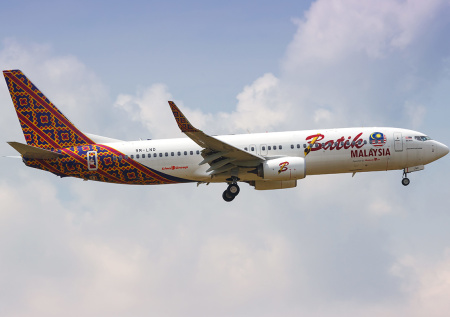 Пассажир рухнул вместе с креслами во время взлета самолета