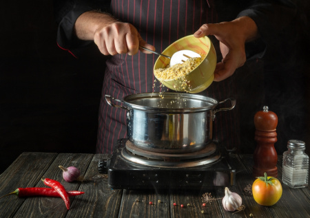 Сколько варить гречку, манку, рис, ячку: рассчитываем время идеальной крупы