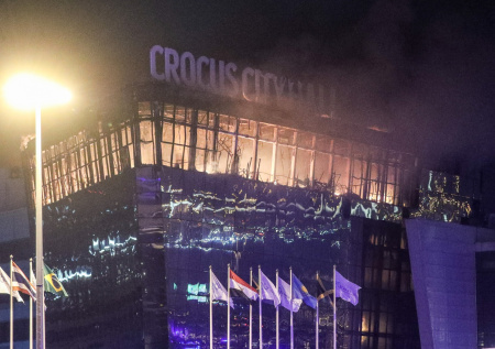 Найдены останки инвалида-колясочника, спасшего возлюбленную в «Крокусе»