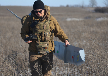 Удар по химзаводу, 35 жертв, 18 лет за госизмену: ВСУ атакуют РФ 25 февраля