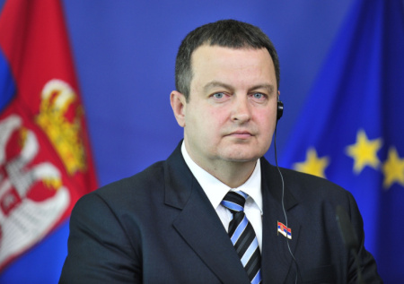 Глава МВД Сербии попал в реанимацию