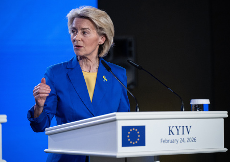 Зеленский раскрыл подробности беседы с раздавшей ему задачи фон дер Ляйен