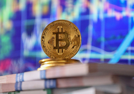 Курс биткоина превысил $66 тыс. после четырех дней падения