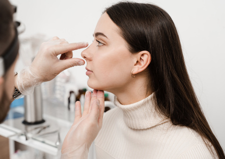 Хирург назвал неожиданный эффект от ринопластики для женщин