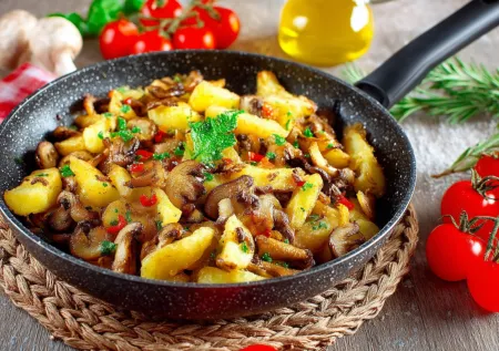 Жареная картошка по-деревенски: добавьте один ингредиент и не пожалеете