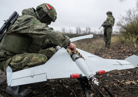 Военэксперт объяснил принцип работы новых российских БПЛА-камикадзе
