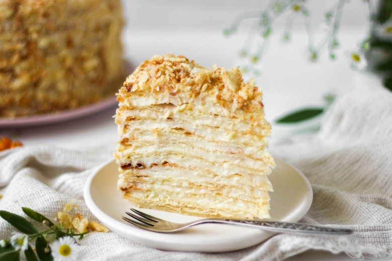 Ленивый «Наполеон» на сковороде