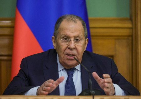 Лавров пошутил про компартию в ответ на вопрос о новом генсеке ООН