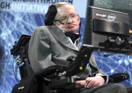 Раскрыта правда о скандальном фото Хокинга в досье Эпштейна