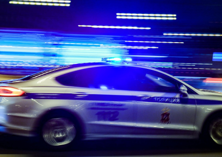 Конфликт с охраной перерос в массовую драку в московском ТЦ