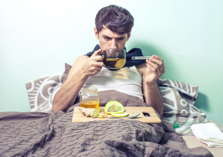 Названы простые средства для облегчения кашля во время простуды