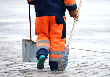 Дворник-герой поразил власти Узбекистана после спасения малыша в Петербурге