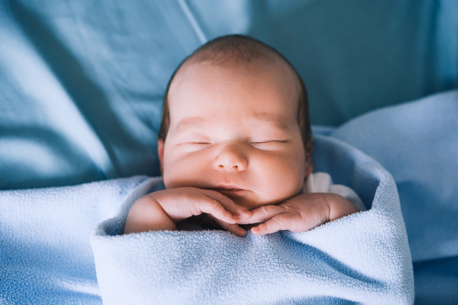 Этап первый: рождение ребенка — как поддерживать головку и тело