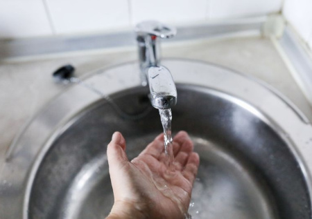 Более 70 домов остались без горячей воды и отопления в российском городе