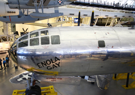 Воспоминания о бомбардировке Хиросимы оценили в $950 тыс.