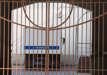 В Сети появились кадры побега осужденного в Москве