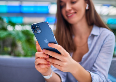 iPhone получил доступ к работе с секретной информацией НАТО