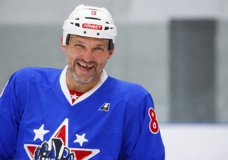 В погоне за Гретцки и Хоу: какие рекорды НХЛ еще не побил Овечкин