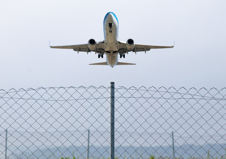 Россиянка прилетела «зайцем» из Нью-Йорка в Милан