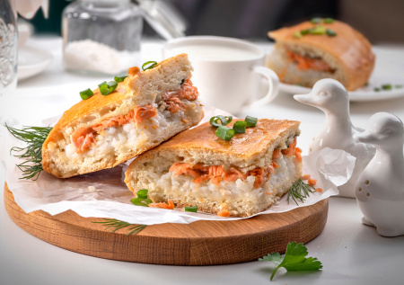 Заливное тесто — мой фаворит для пирогов: с ним готова печь каждый день — для сладких и сытных начинок