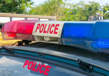 Дядя и тетя убили маленького племянника и закопали его у трассы