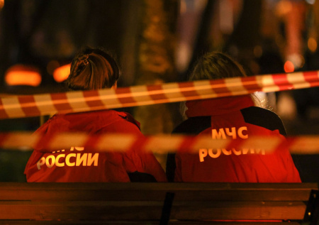 Один человек «уронил» целый жилой дом