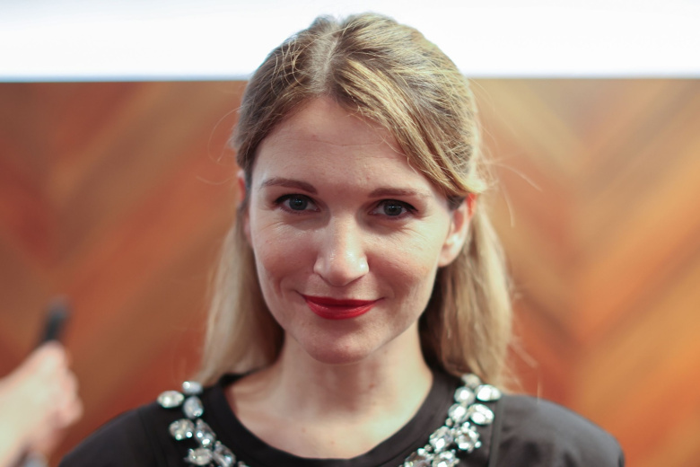 Женя Малахова