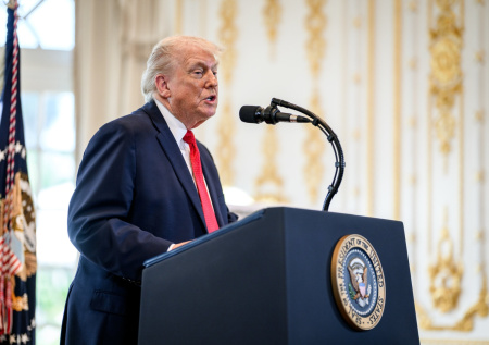 Дмитриев обвинил британскую прессу в перевирании речей Трампа