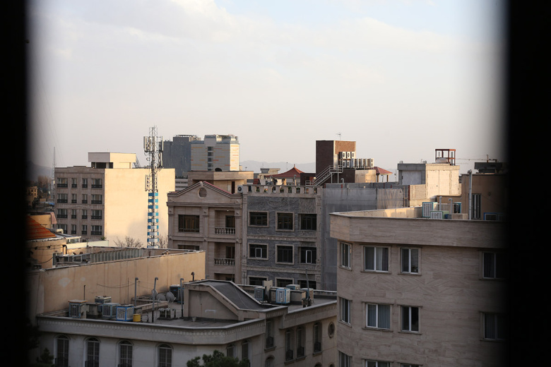 Вид на Тегеран после обстрела