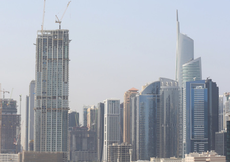 Атаки Ирана превратили Дубай в город-призрак