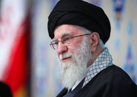 Четырех членов семьи Хаменеи объявили погибшими при ударах США и Израиля