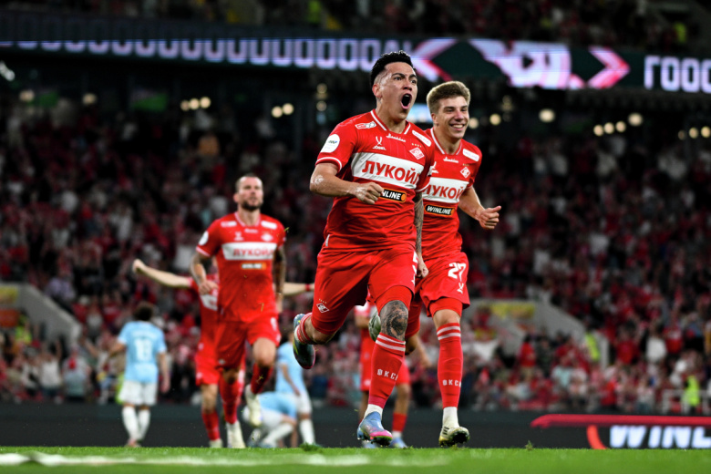 Игроки футбольной команды Спартак