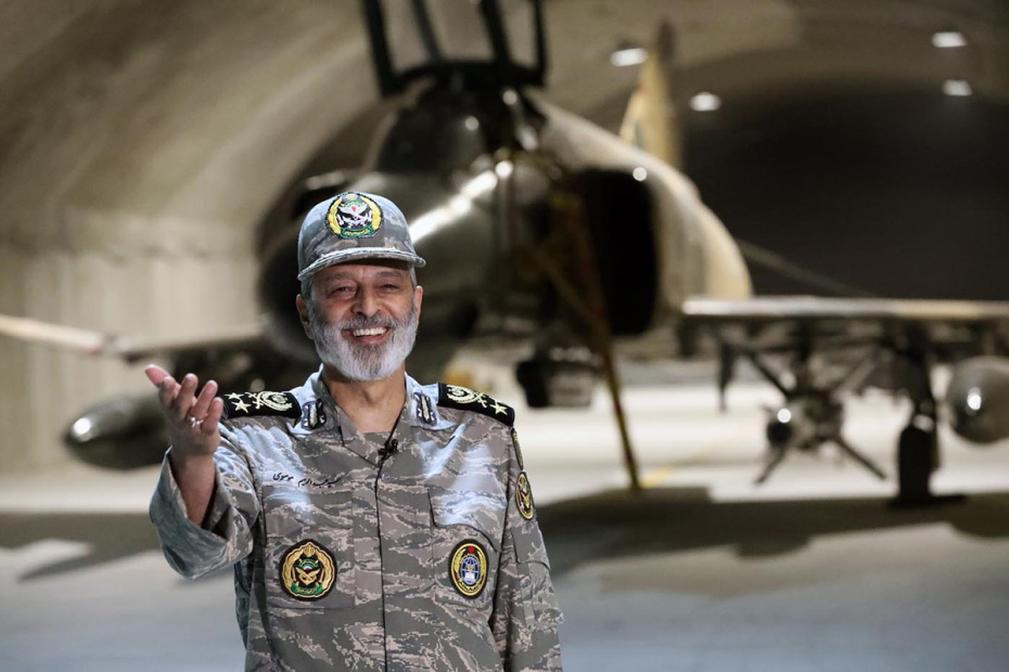 Главнокомандующий иранской армией генерал-майор Абдулрахим Мусави