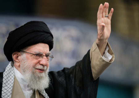 Пезешкиан назвал месть за убийство Хаменеи законным правом Ирана